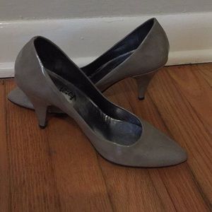 Grey kitten heels